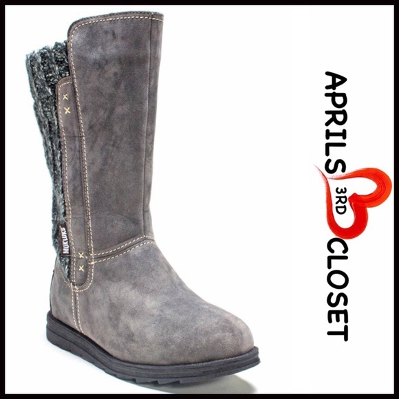 ❌SOLD BOOTS Vegan Suede & Faux Fur Lined - Picture 3 of 4