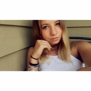 Meet your Posher, Renee