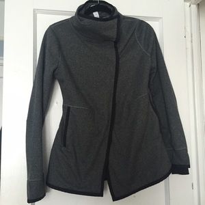 Ivivva (Lululemon) grey wrap