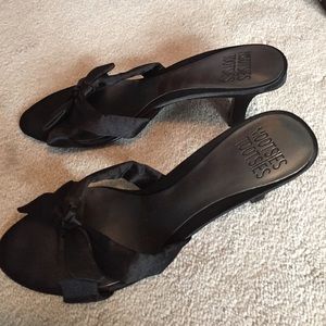 Mootsies Tootsies heels