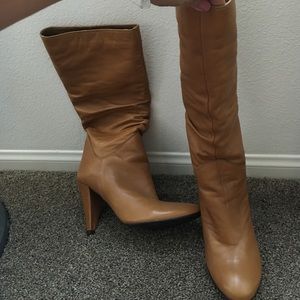 Tan heel boots