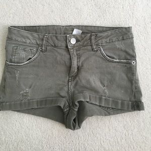 H&M Green Shorts