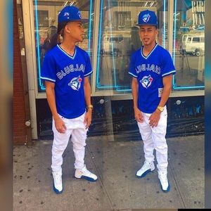 Meet your Posher, Ariel