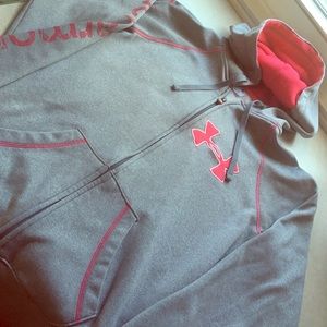 Under Armour sweatshirt