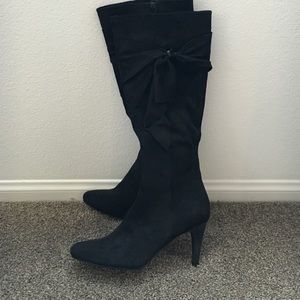 Black, stretch boots.