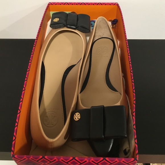Tory Burch Shoes - Tory Burch Aimee Flat