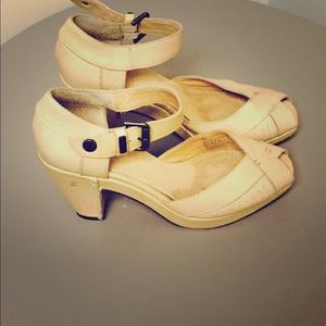 Frye Agatha Sandals