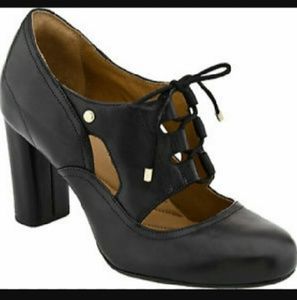 Clark's cut out heels