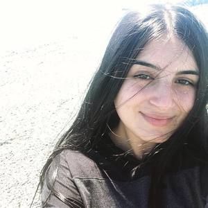 Meet your Posher, Anca