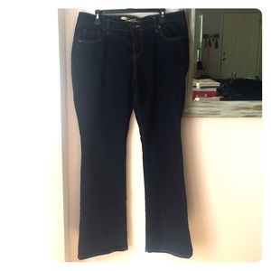 Old navy dark wash flare legs jeans EUC