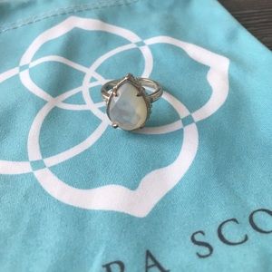 Kendra Scott Daisy Ring