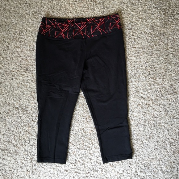 Nike Dri Fit running Capri size xl