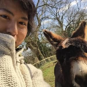 Meet your Posher, Tsuji