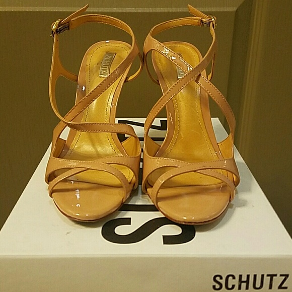 Schultz Nude Heels - Picture 1 of 4