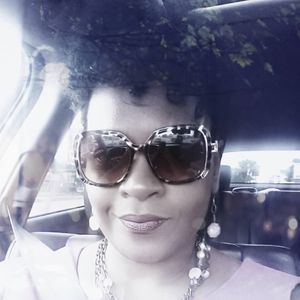 Meet your Posher, Fefe