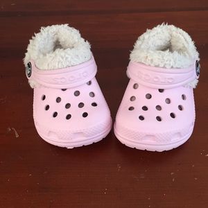 Crocs with sherpa lining Clearance