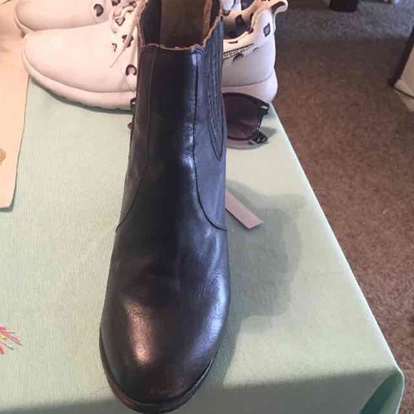 Steve Madden Freebird Booties - Picture 3 of 4