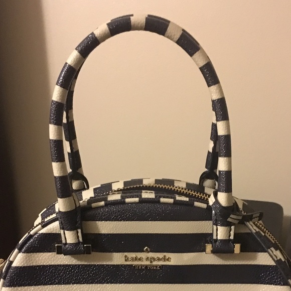 SOLD - Picture 4 of 4