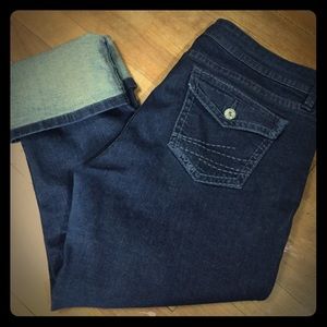 A.N.A dark wash jean capris