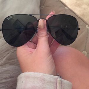 Black Ray-ban XL aviators
