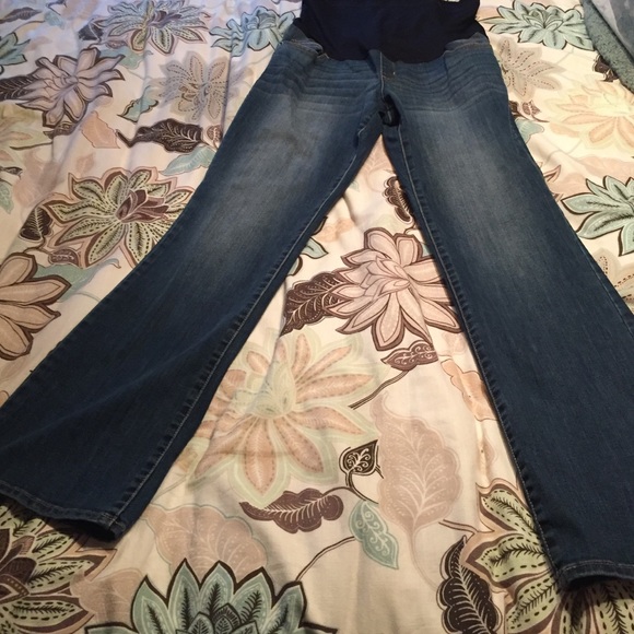 Maternity jeans