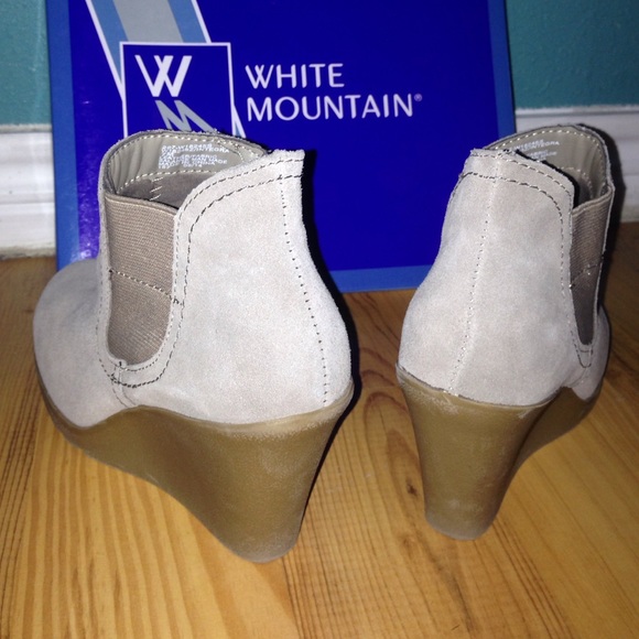 Booties - Picture 3 of 4