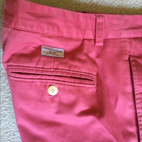Vineyard Vine pink 36x30 Mens worn once chinos