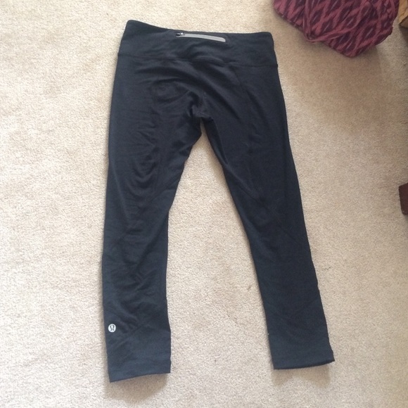 Lululemon crop running leggings