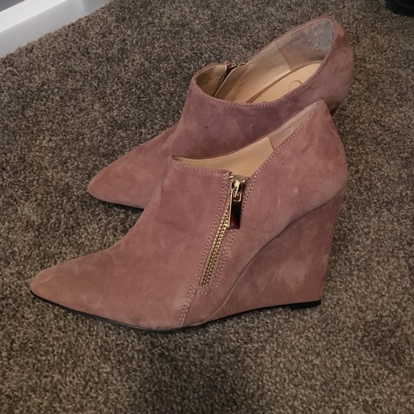 Tan Ankle boots