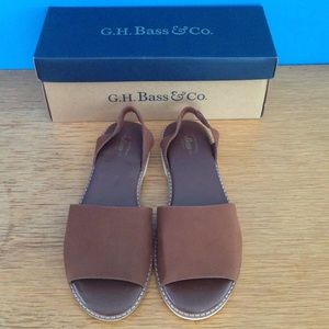 Leather sling sandals