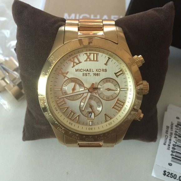 ➡️Sale Now⬅️??Michael Kors gold watch_authentic