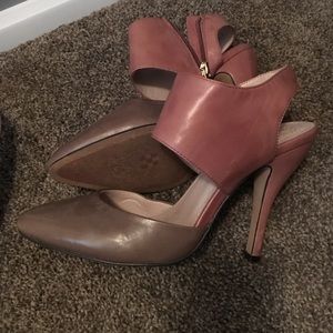 Tan comfy heels