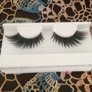 Fake Eyelashes