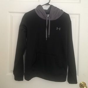 Under armour sweatshirt