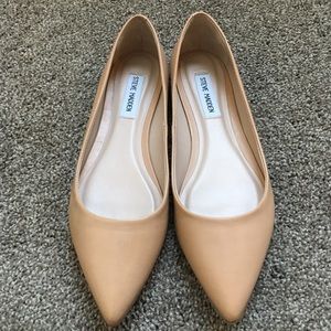 Nude flats