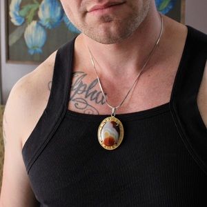 Brown and White Agate necklace in Silver Chain