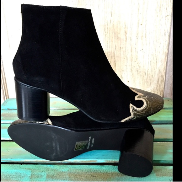 Free People black suede Heeled Ankle Boots 37 - Picture 3 of 4