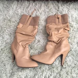 Heel boots. Cheetah print inside