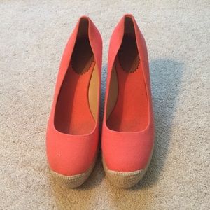 JCREW hot pink wedge