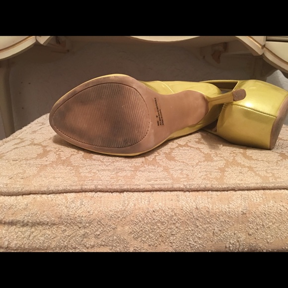 Cupid lemon-lime platform heels 👠👑 - Picture 4 of 4