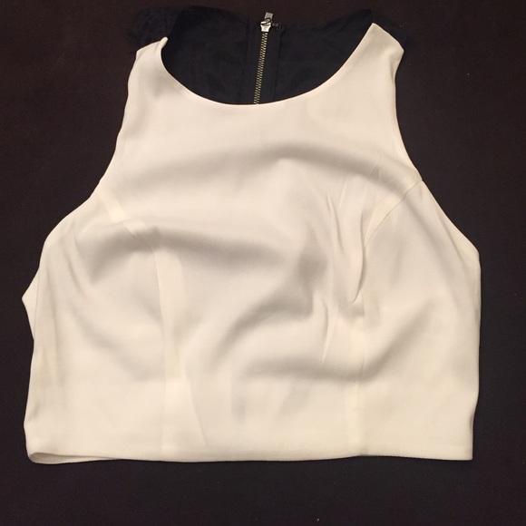 Crop top white!