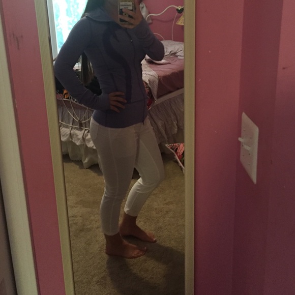 Lululemon Purple Stride Jacket - Picture 3 of 3