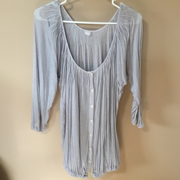 Gray button top blouse