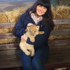 Meet your Posher, Leah