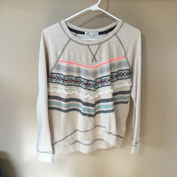 Patterned sweater