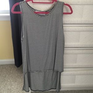 Hi-lo black & white striped tank top