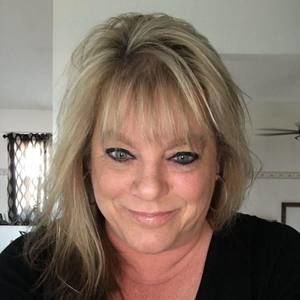 Meet your Posher, Rhonda