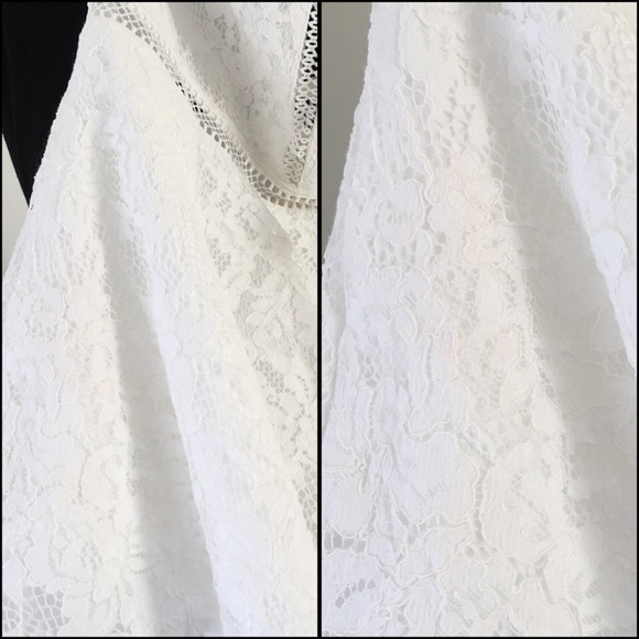 ❌SOLD❌ THE JETSET DIARIES Lace Up Lace Romper - Picture 4 of 4