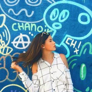 Meet your Posher, Ana