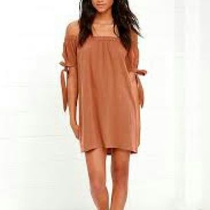 🆕Off-the-Shoulder Brown Shift Dress🌾NWT